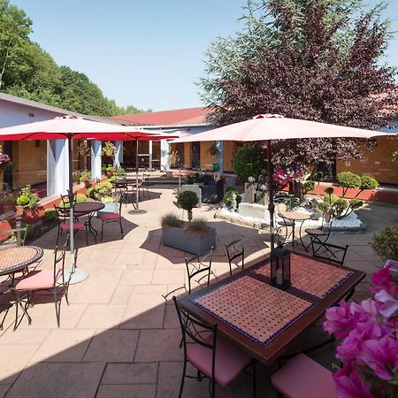 Logis Hotel Atrium Epinal Golbey Chavelot Экстерьер фото