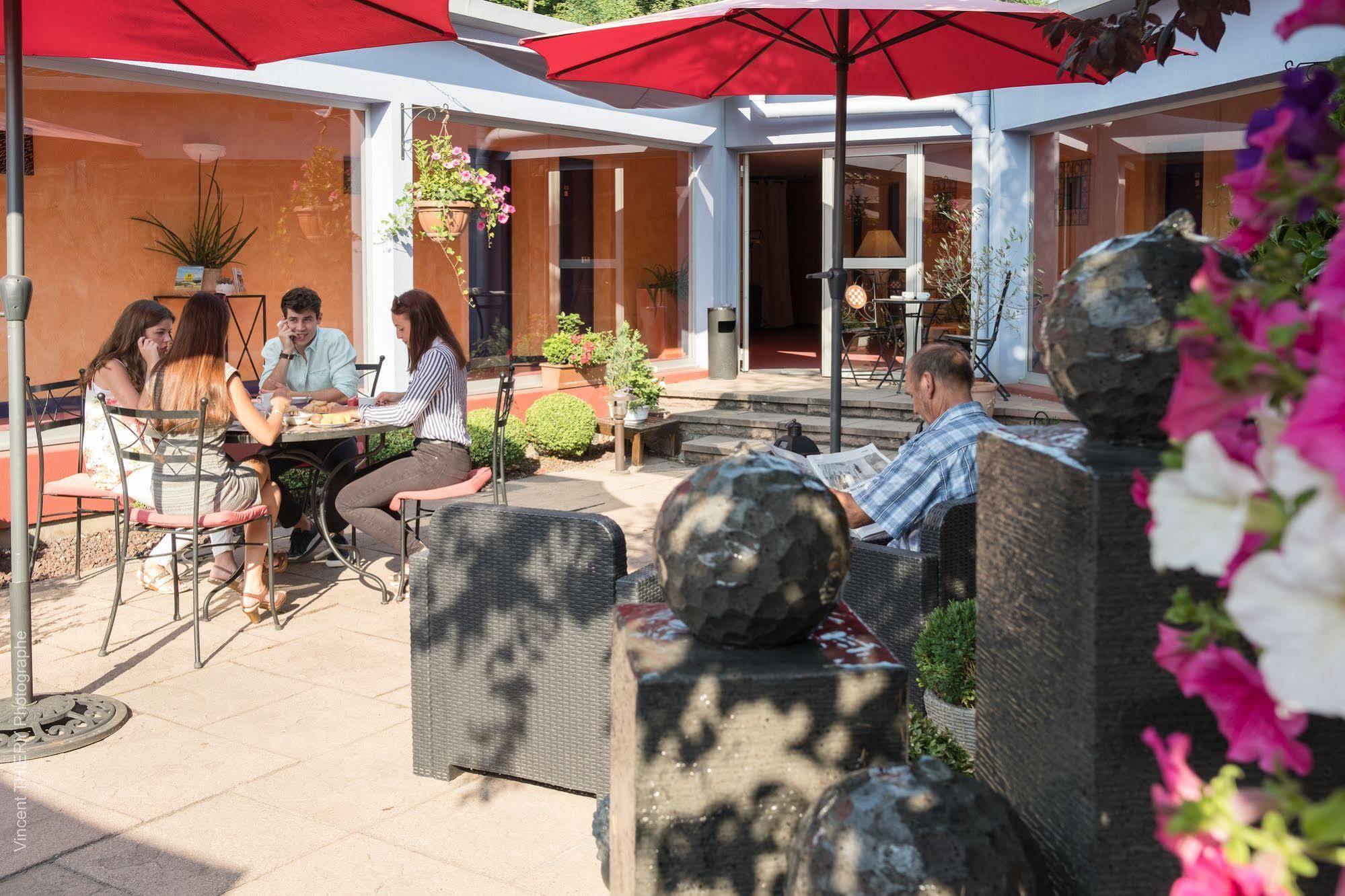 Logis Hotel Atrium Epinal Golbey Chavelot Экстерьер фото