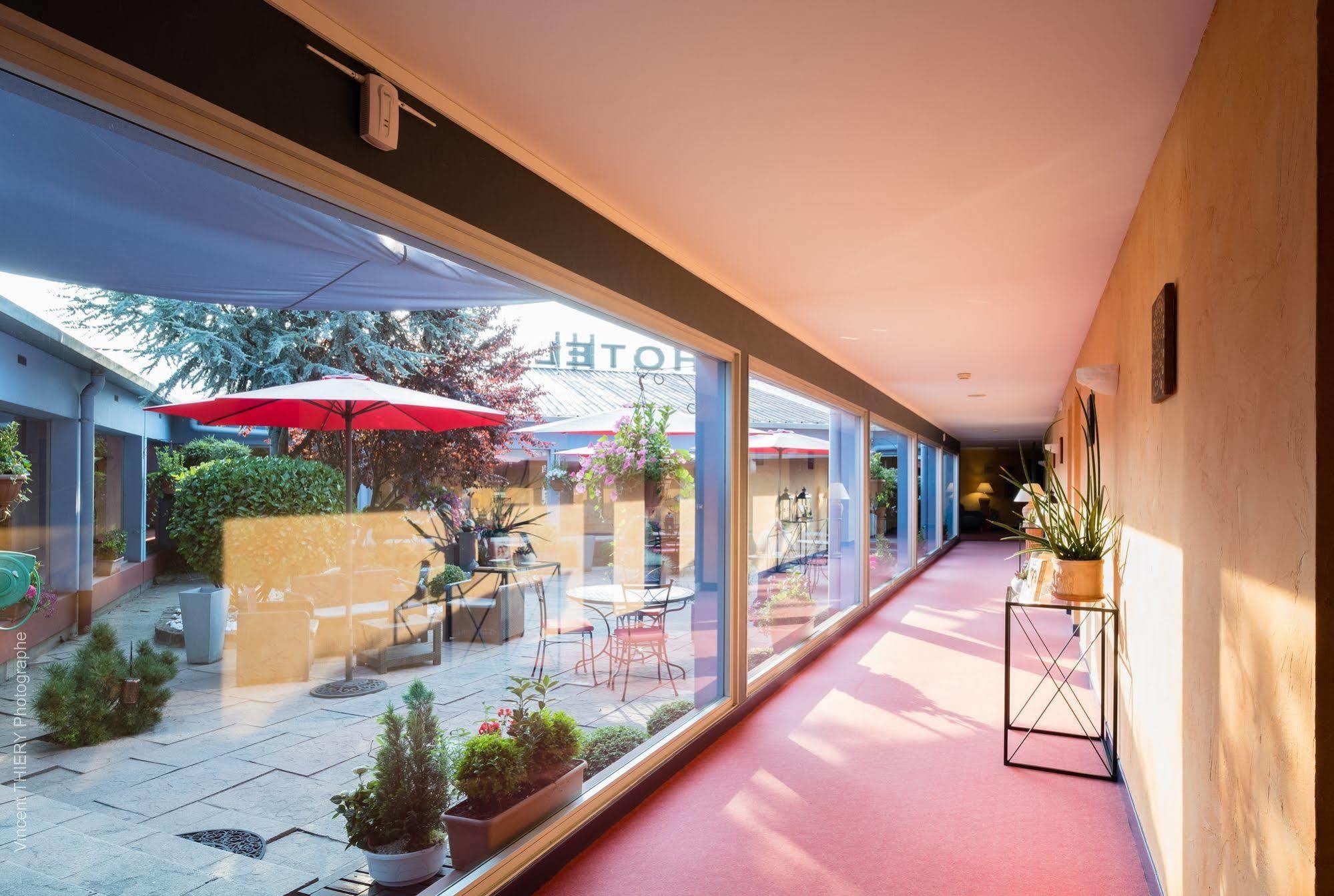 Logis Hotel Atrium Epinal Golbey Chavelot Экстерьер фото