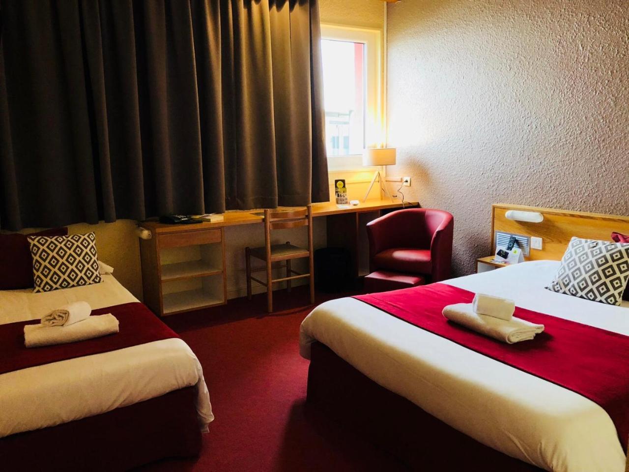 Logis Hotel Atrium Epinal Golbey Chavelot Экстерьер фото