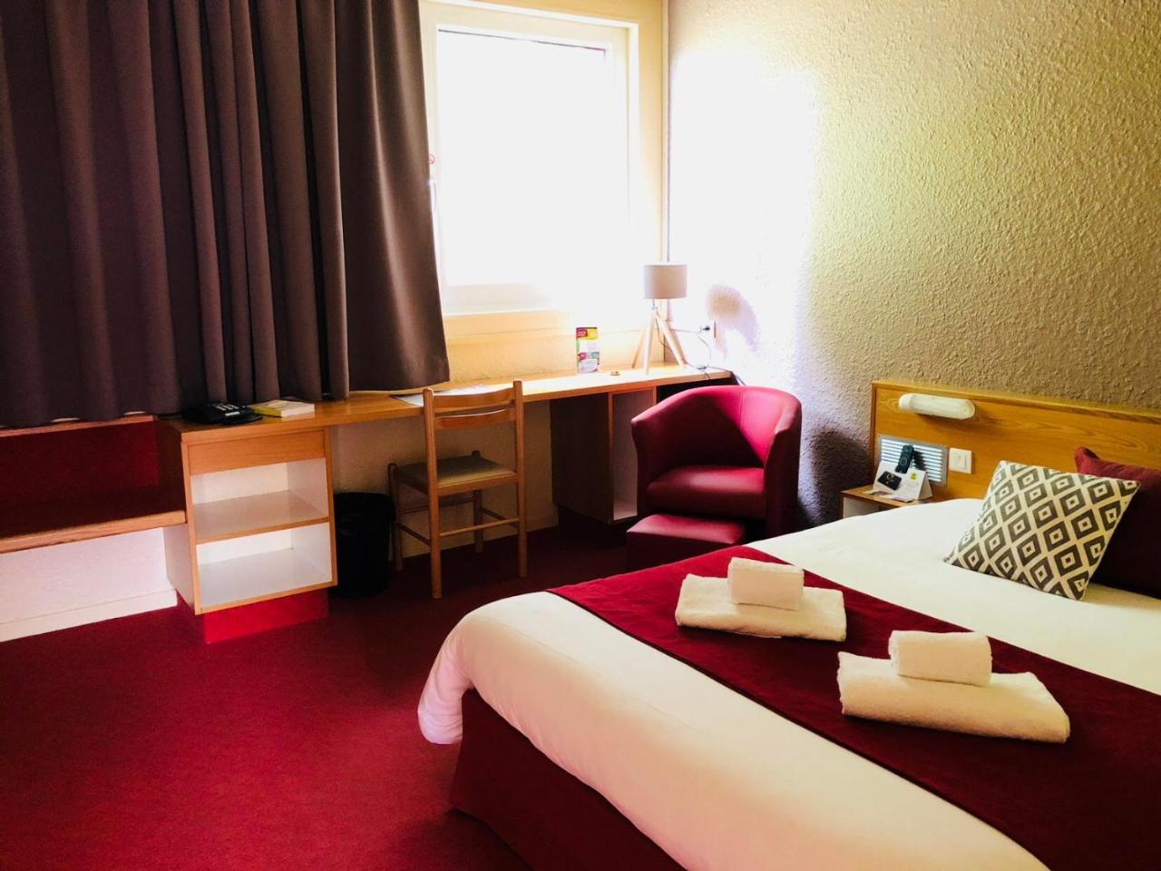 Logis Hotel Atrium Epinal Golbey Chavelot Экстерьер фото